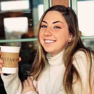 Meet your Posher, Madi